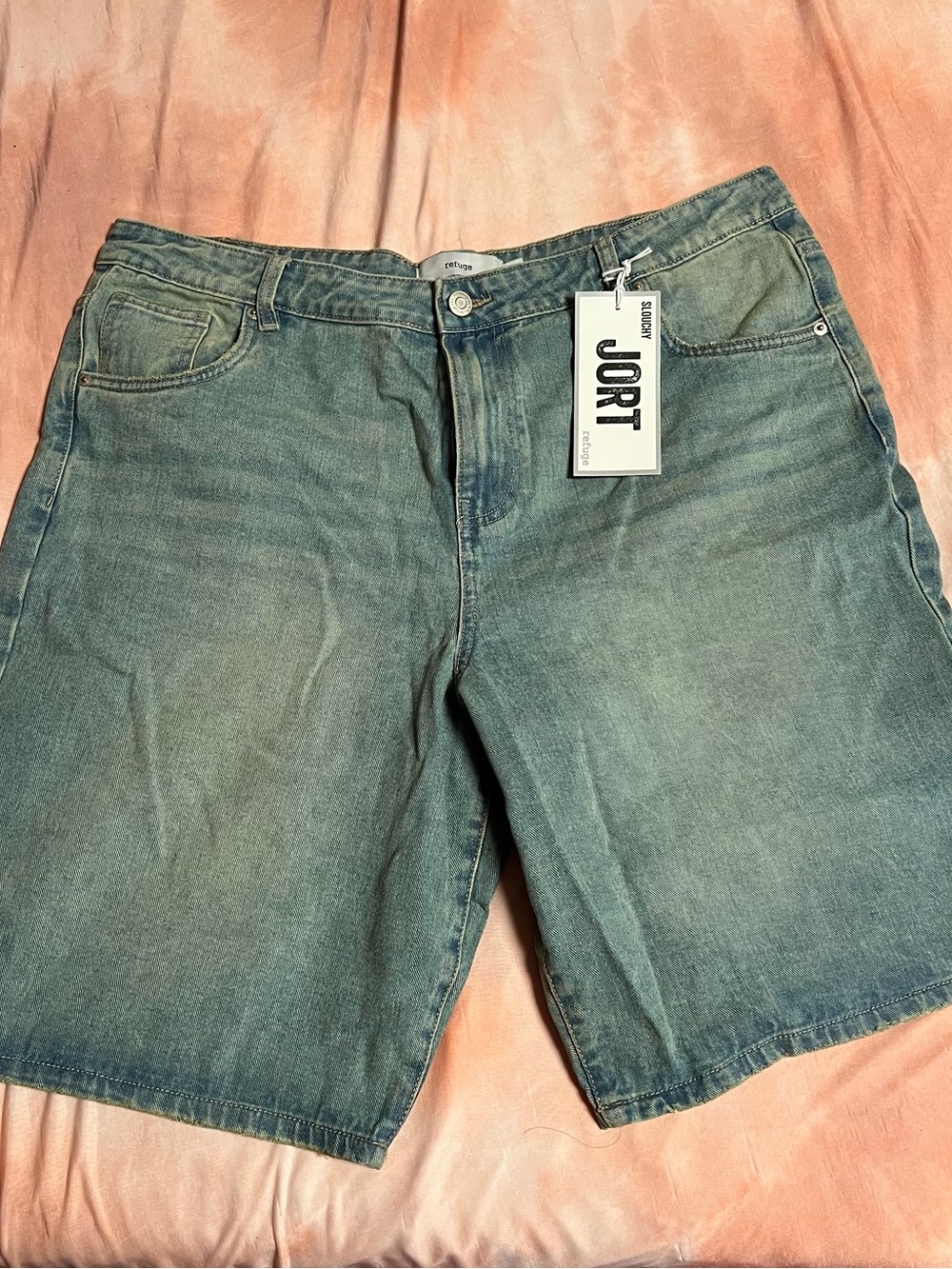 Refuge Slouchy Jort Denim